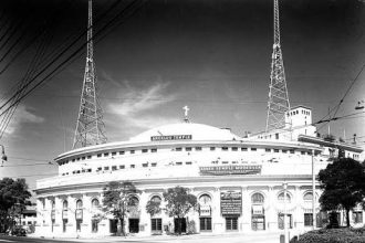 KFSG radio station
