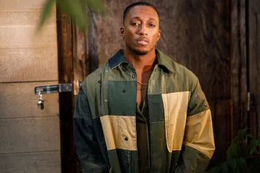 Lecrae Biography: Age, Wife, Kids, Net Worth, Albums & Legacy