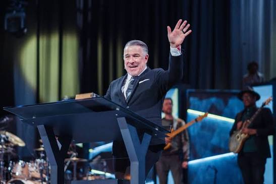 Tim Dilena preaching at Times Square Church, Manhattan