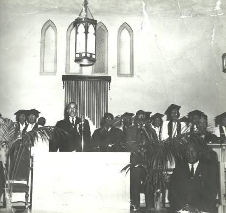 Early Baptist worship service in nineteenth-century America