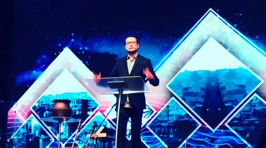 Jeffrey Rachmat preaching at JPCC