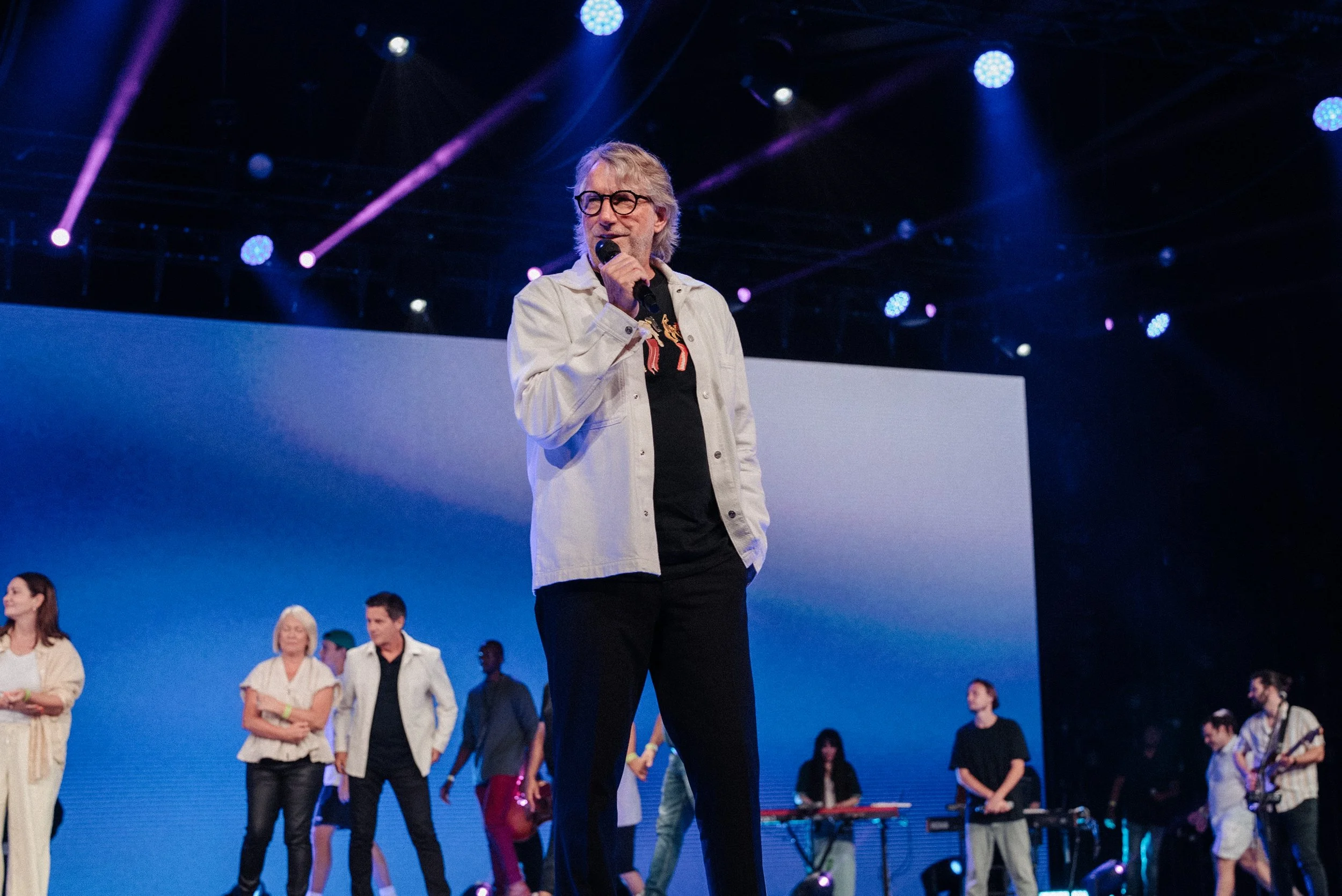 Phil Pringle preaching at a C3 Church