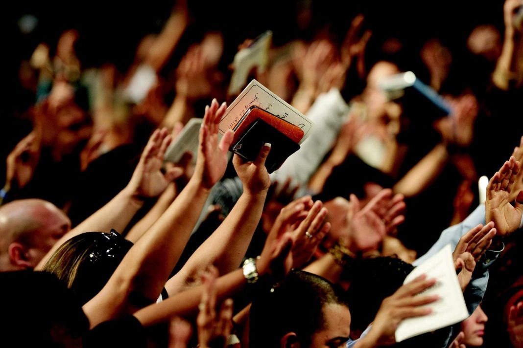 How worship music strengthens your faith